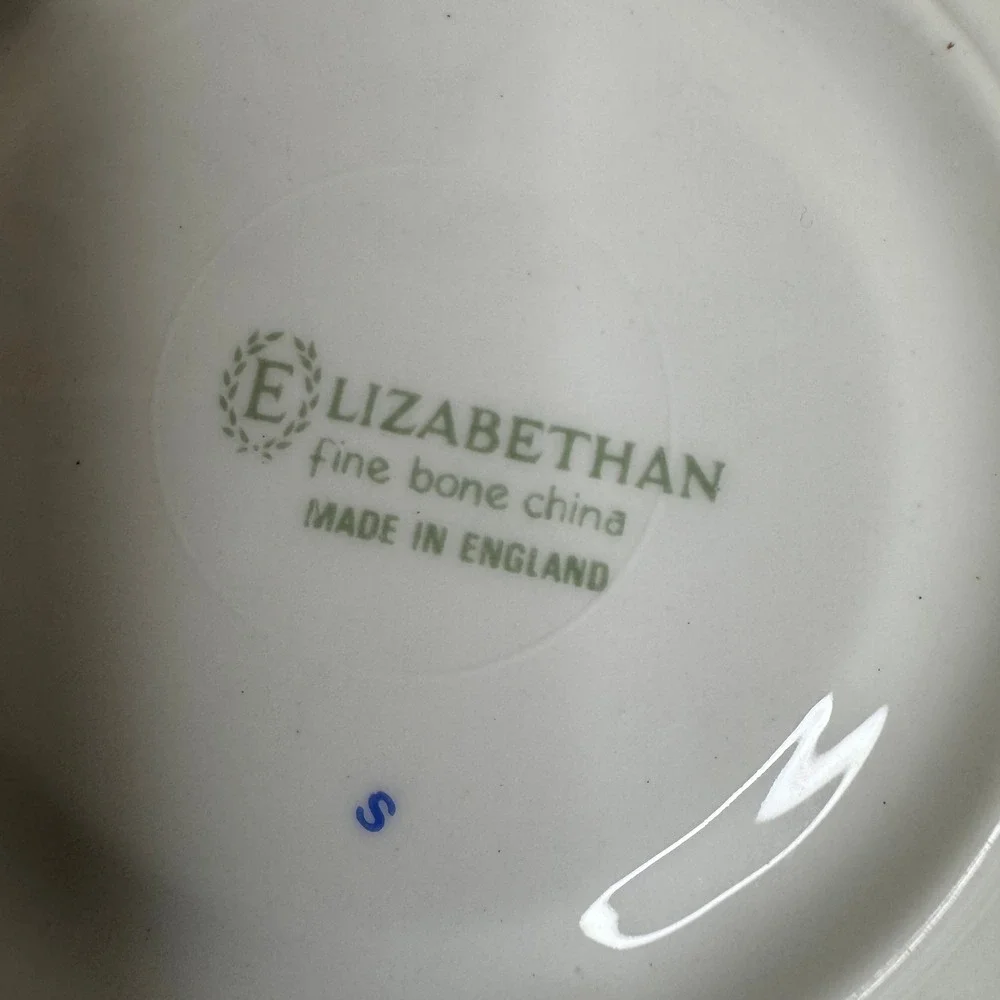 Elizabethan Fine Bone China Saucer Red Rose Wheat Gold Trim Made in England